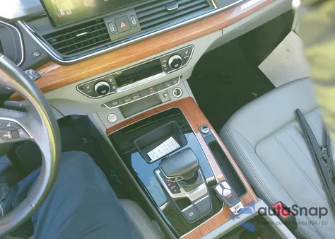 2021 Audi Q5 Premium Plus 45 Tfsi Quattro S Tronic from USA, damaged, VIN WA1BAAFY5M2019110